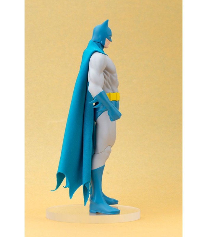Figura articulada ARTFX+ escala 1/10 traje clásico - Batman