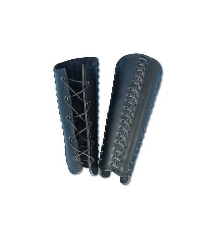 Brazales de cuero negro con cordones