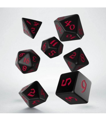 Set de dados para rol en color negro con números en rojo