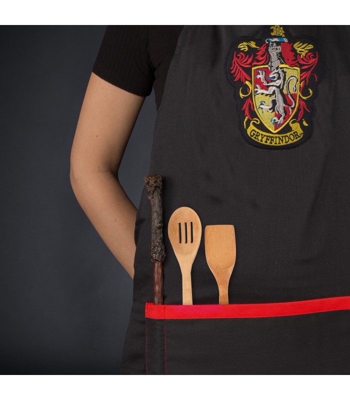 Delantal de cocina con bolsillo de Gryffindor- Harry Potter