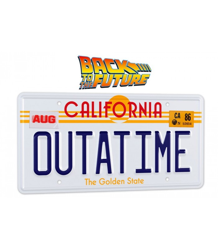 La placa de matrícula más friki de Regreso al futuro en Cuernavilla.com