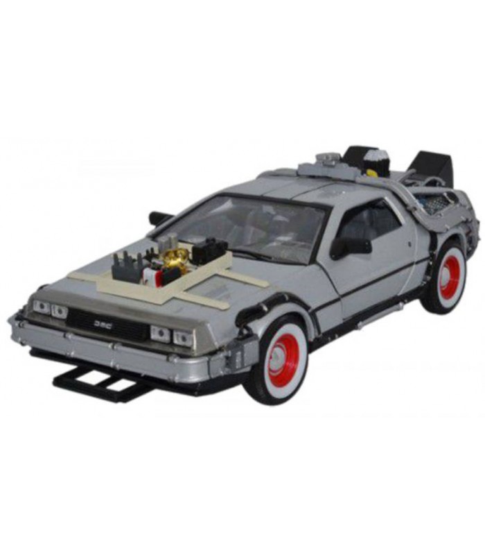 Réplica de la maquina del tiempo, el Delorean visto en Regreso al Futuro III en Cuernavilla.com al mejor precio
