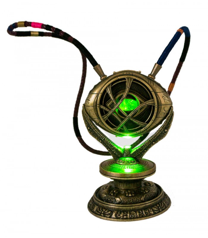 Las mejores réplicas de las cositas más frikis de Marvel en Cuernavilla.com Ojo de Agamotto metálico con luz al mejor precio