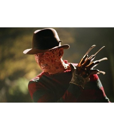 Las cositas más frikis de Pesadilla en Elm Street en Cuernavilla.com Máscara Freddy Krueger al mejor precio