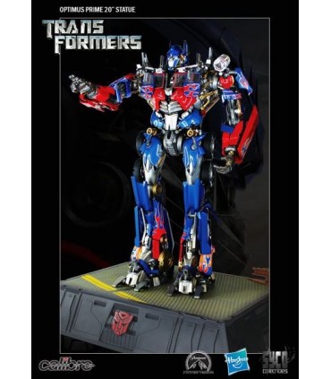 Estatua Optimus Transformers