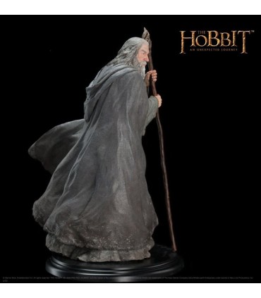 Figura Gandalf el Gris El Hobbit: Un Viaje Inesperado Escala 1:6