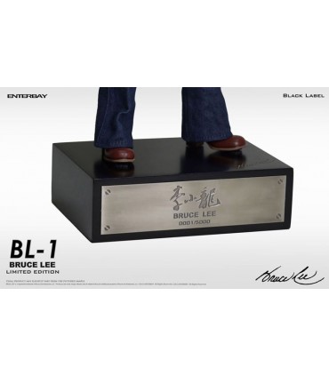 Estatua Bruce Lee Black Label Escala 1:6