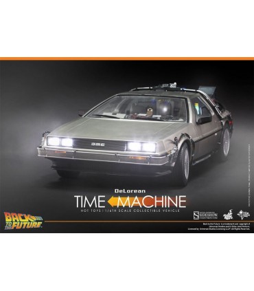 Vehículo  DeLorean Time Machine Movie Masterpiece 1/6 de Regreso al Futuro