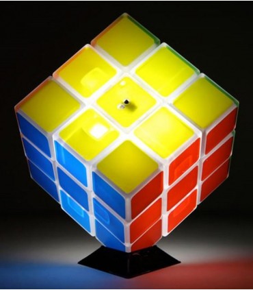 Lámpara cubo de Rubik